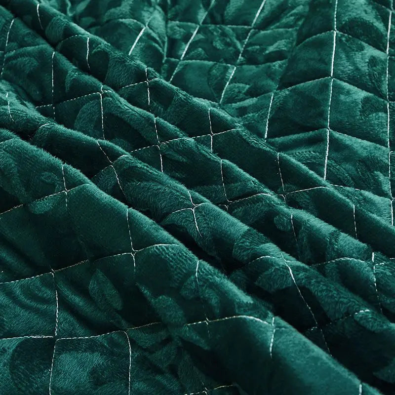 Luxury Emerald Green Quilted Bedspread Set