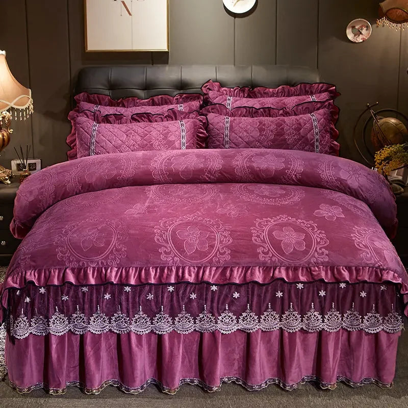 Luxury 4-Piece Embossed Velvet Lace Bedding Set
