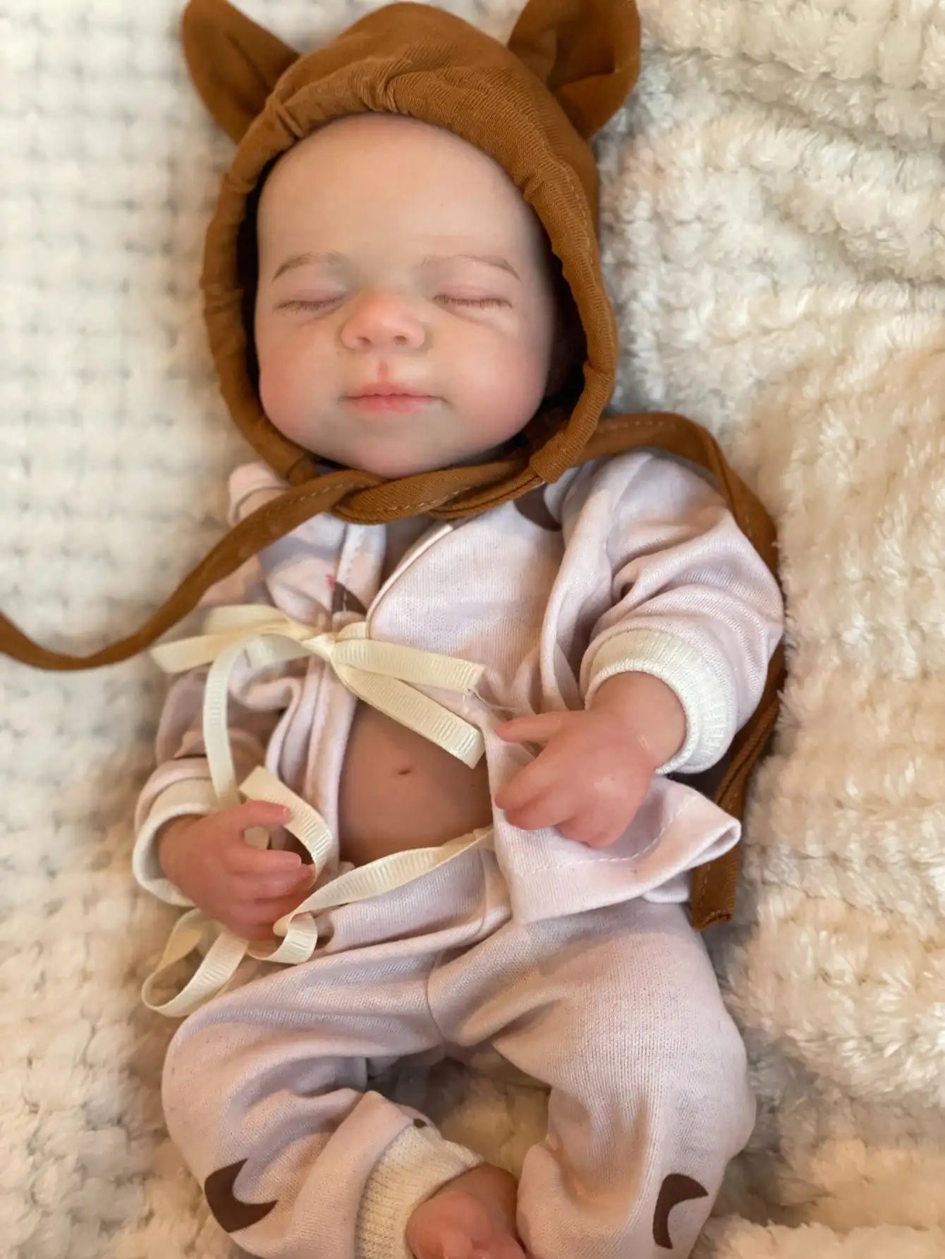 Saskia 13-Inch Silicone Pascale Reborn Doll: A Lifelike Handmade Baby Girl with Openable Mouth, Realistic Painted Veins Doll