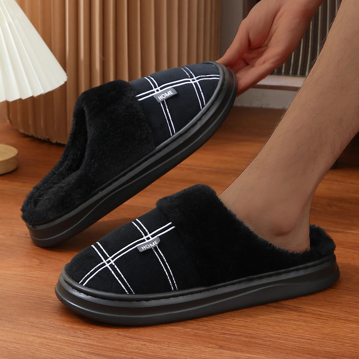 Men Home Slippers Plaid Memory Foam Winter Plush Male Indoor Shoes Warm Soft Non-Slip Slippers Black Large size 50-51 Fashion