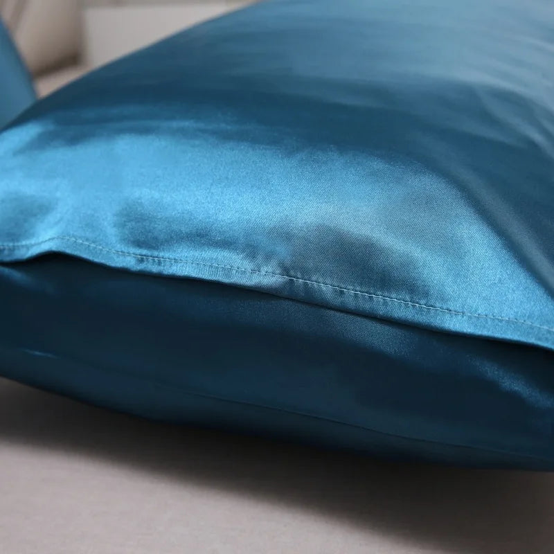 Silky Satin Pillowcase . Soft Hair & Skin Care Pillow Cover (Smooth, Cooling, Anti-Frizz)