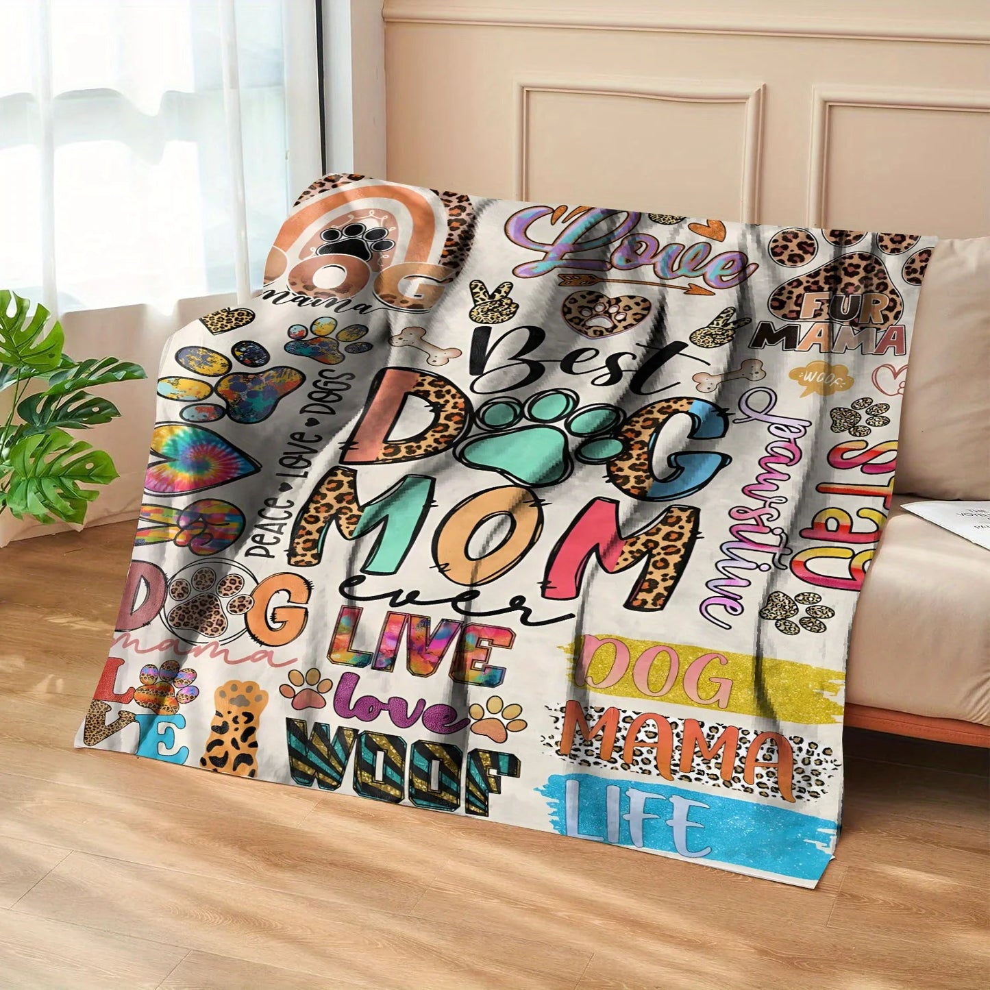 Best Dog Mom Ever Cozy Fleece Blanket