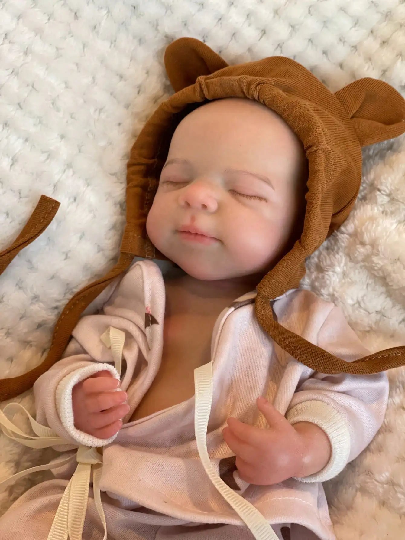 Saskia 13-Inch Silicone Pascale Reborn Doll: A Lifelike Handmade Baby Girl with Openable Mouth, Realistic Painted Veins Doll