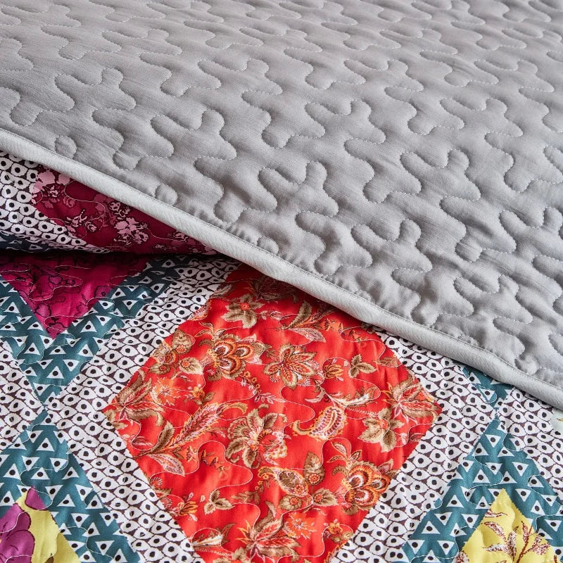 Colorful Quilted Bedspread | All-Season Coverlet Set