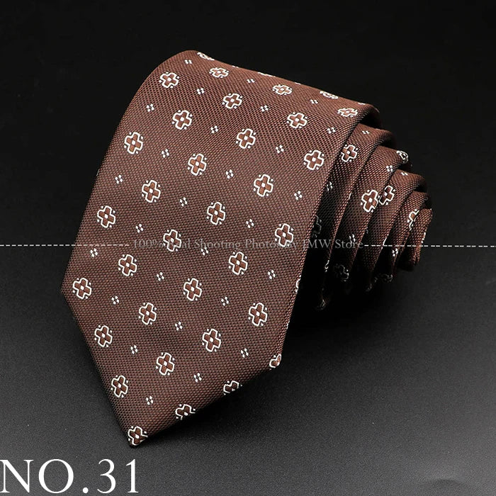 Luxury Paisley Men’s Business Necktie . Wedding & Formal Tie