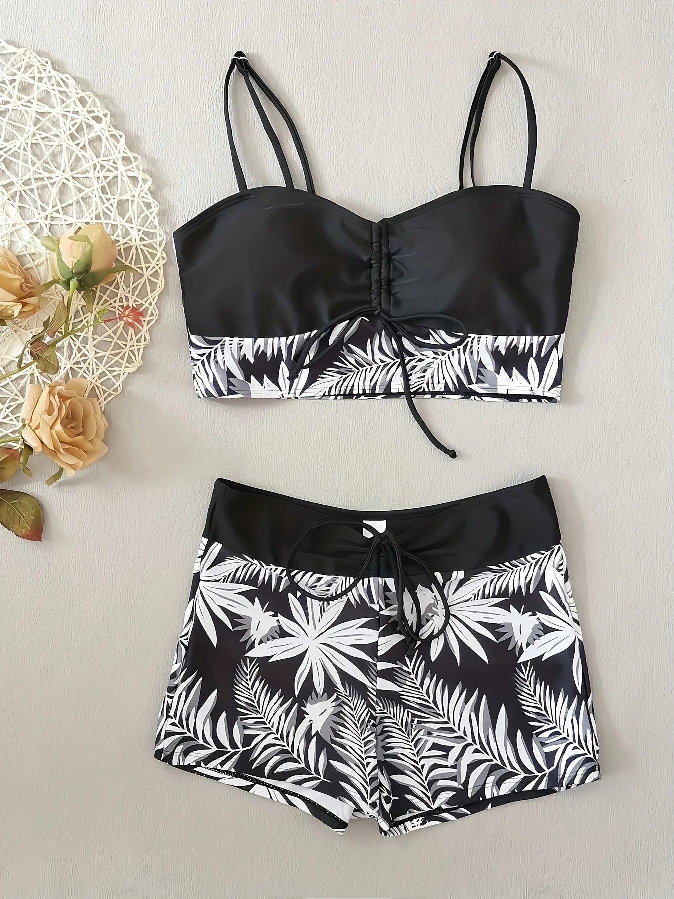 Women’s Palm Leaf Print 2-Piece Crop Tank Top & Shorts Set