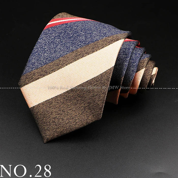 Luxury Paisley Men’s Business Necktie . Wedding & Formal Tie