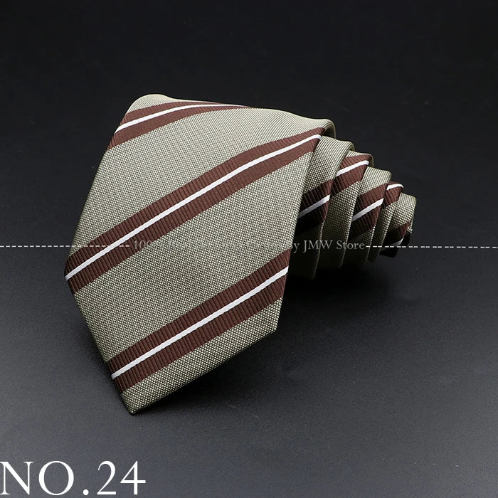 Luxury Paisley Men’s Business Necktie . Wedding & Formal Tie