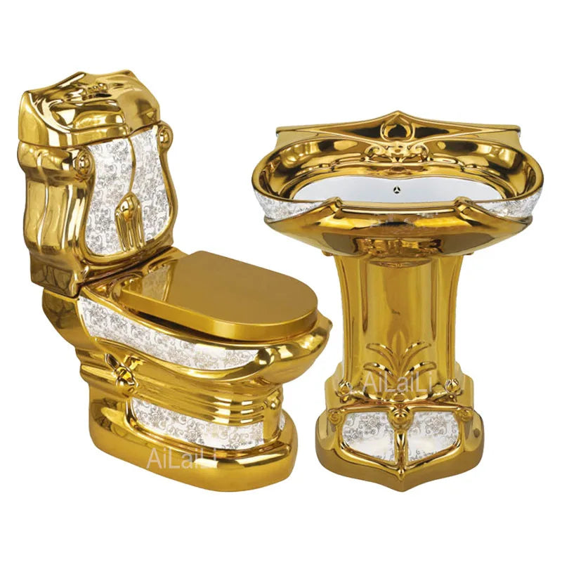 Luxury Gold Electroplated One-Piece Ceramic Toilet . Modern Designer Bathroom Fixture