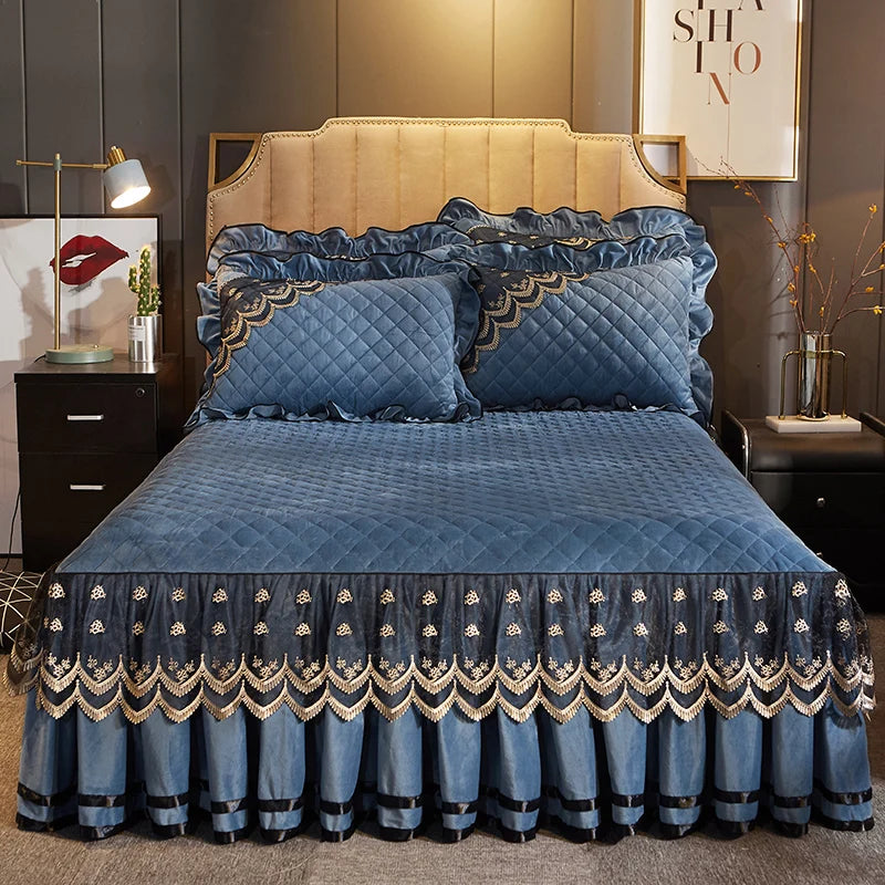 Luxury Dark Blue Quilted Lace Bedspread Set