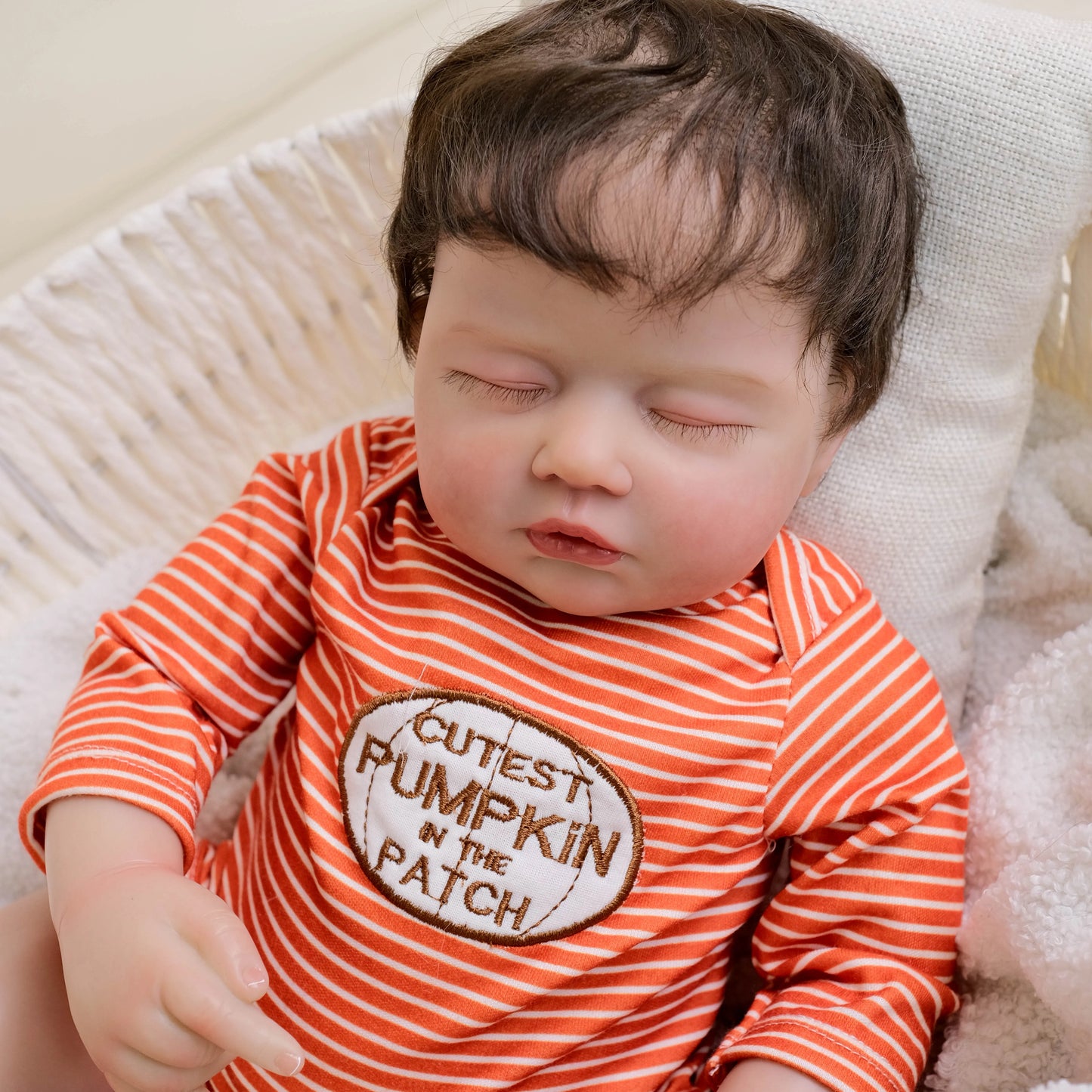 1PC 50cm/ 20-inch soft silicone sleeping reborn baby art baby doll toy girl lifelike 3D skin, holiday gift