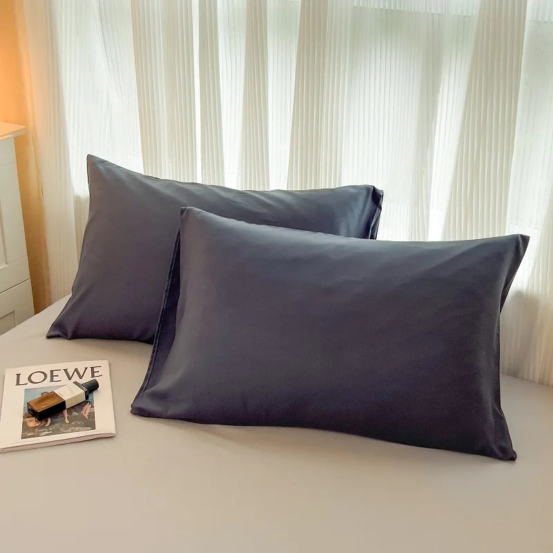 4-Piece Soft Brushed Duvet Cover Set . Solid Color Bedding