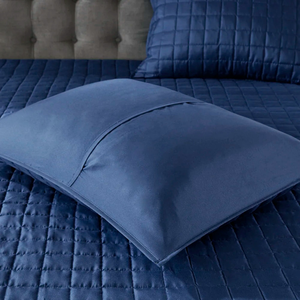 8 Piece Comforter and Quilt Set Collection Navy Full/Queen
