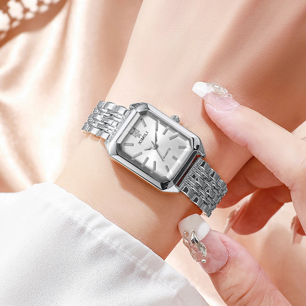 Elegant Women’s Rectangular Quartz Watch. Stainless Steel Bracelet Fashion Timepiece