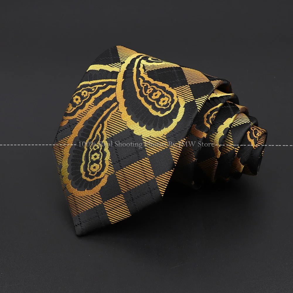 Luxury Paisley Men’s Business Necktie . Wedding & Formal Tie