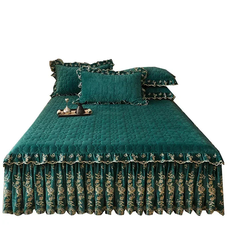 Luxury Velvet Ruffled Bedspread Set with Pillow Covers