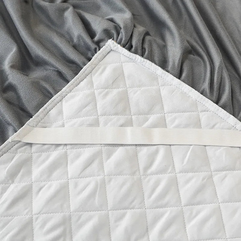 Luxury Gold Embroidered Velvet Quilted Bedspread Set