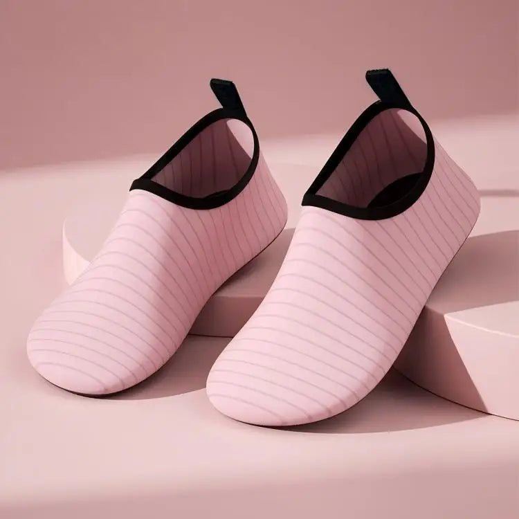 Quick-Dry Water Shoes for Men & Women .Lightweight Aqua Socks for Beach, Pool & Water Sports