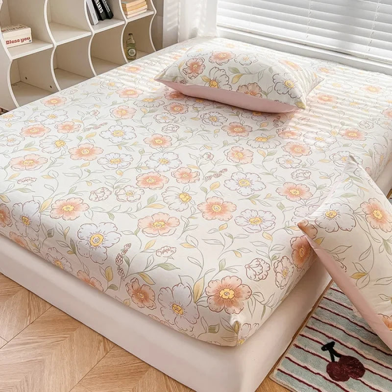 Machine Washable Fitted Mattress Protector. Non-Slip Deep Pocket Mattress Cover