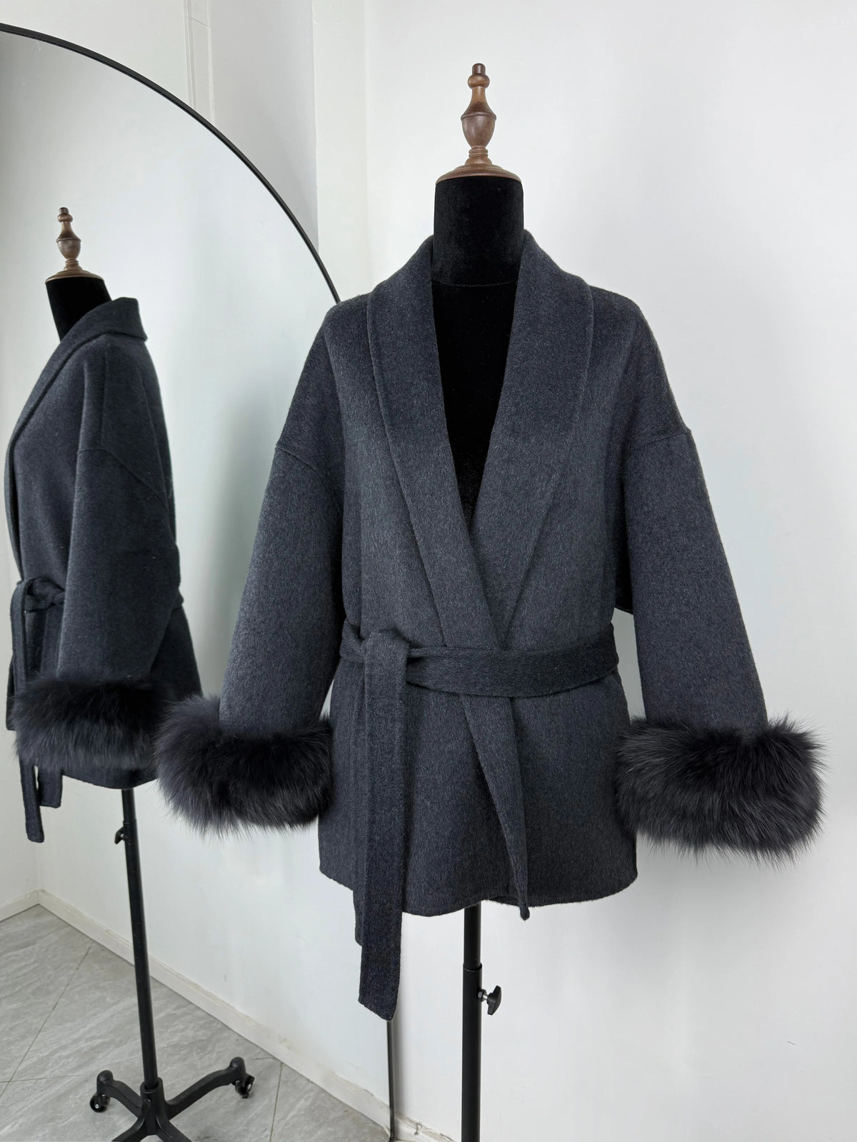 Women's Short Faux Fur Coat – Elegant Belted Winter Jacket with Shawl Collar
