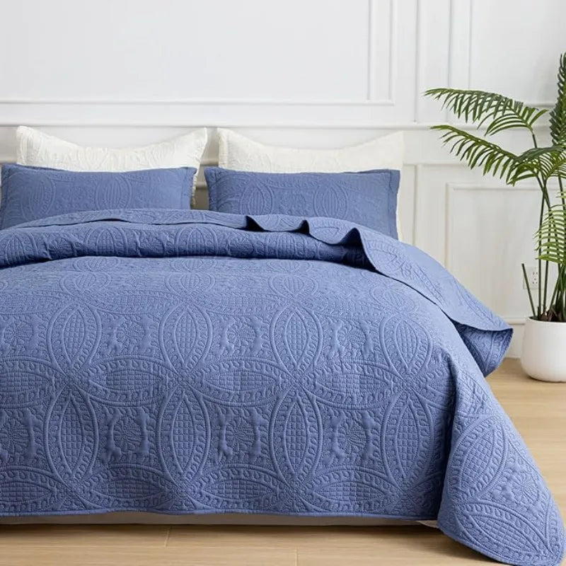 Soft Breathable Quilt Bedding Set.Modern Embossed Bedspread Collection