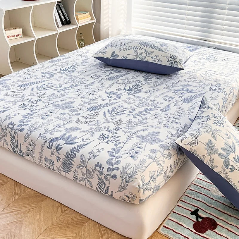 Machine Washable Fitted Mattress Protector. Non-Slip Deep Pocket Mattress Cover
