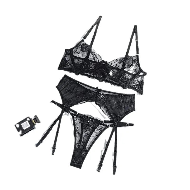 Women's Black Lace Lingerie Set.  Bra, Panties & Garter Belt