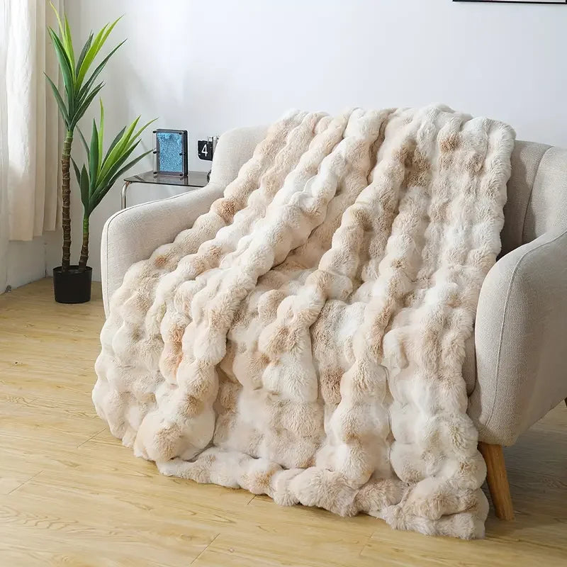 Luxury Chunky Knit Faux Fur Blanket .Ultra Soft Cozy Throw for Bed, Sofa & Home Décor