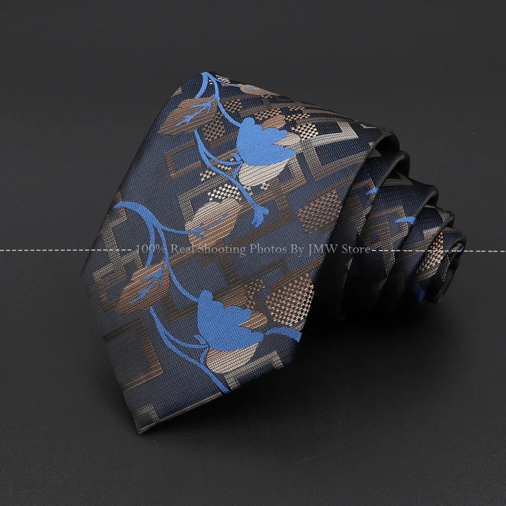 Luxury Paisley Men’s Business Necktie . Wedding & Formal Tie