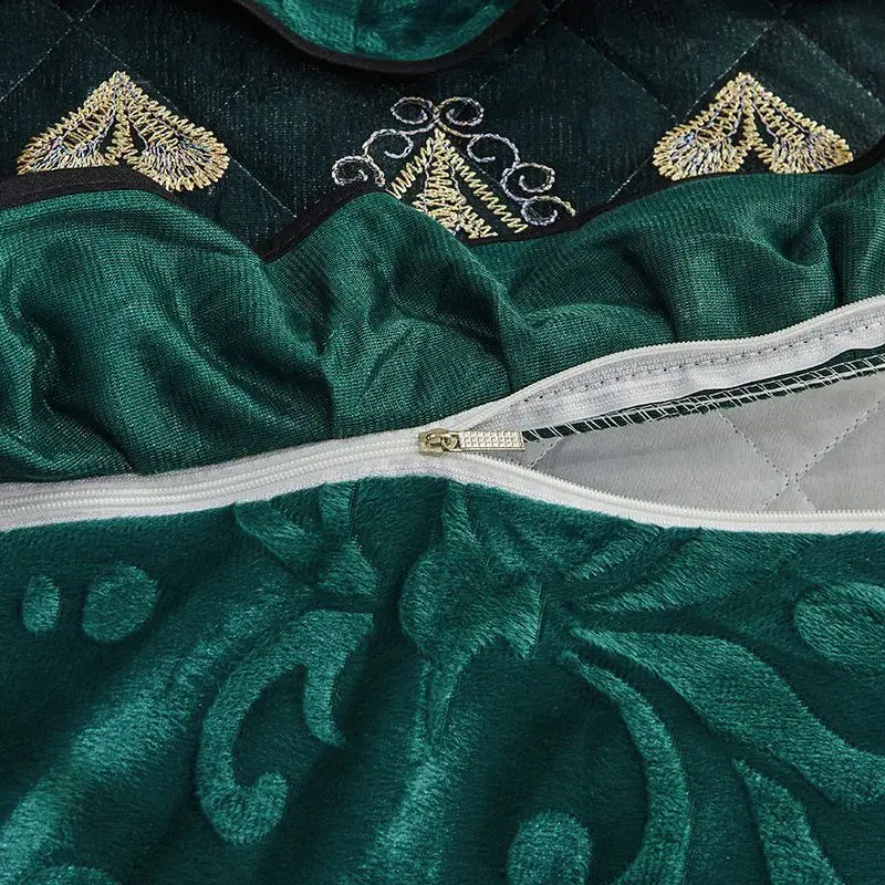 Luxury Emerald Green Quilted Bedspread Set