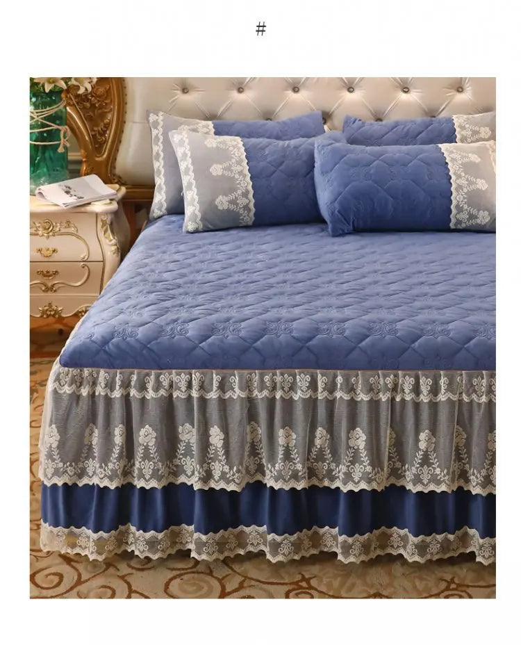 Elegant 3-Piece Lace Fitted Bedspread Set