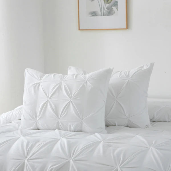 3 Pieces Pintuck Bedding Set with 1 Down Alternative Comforter and 2 Pillow Shams, White