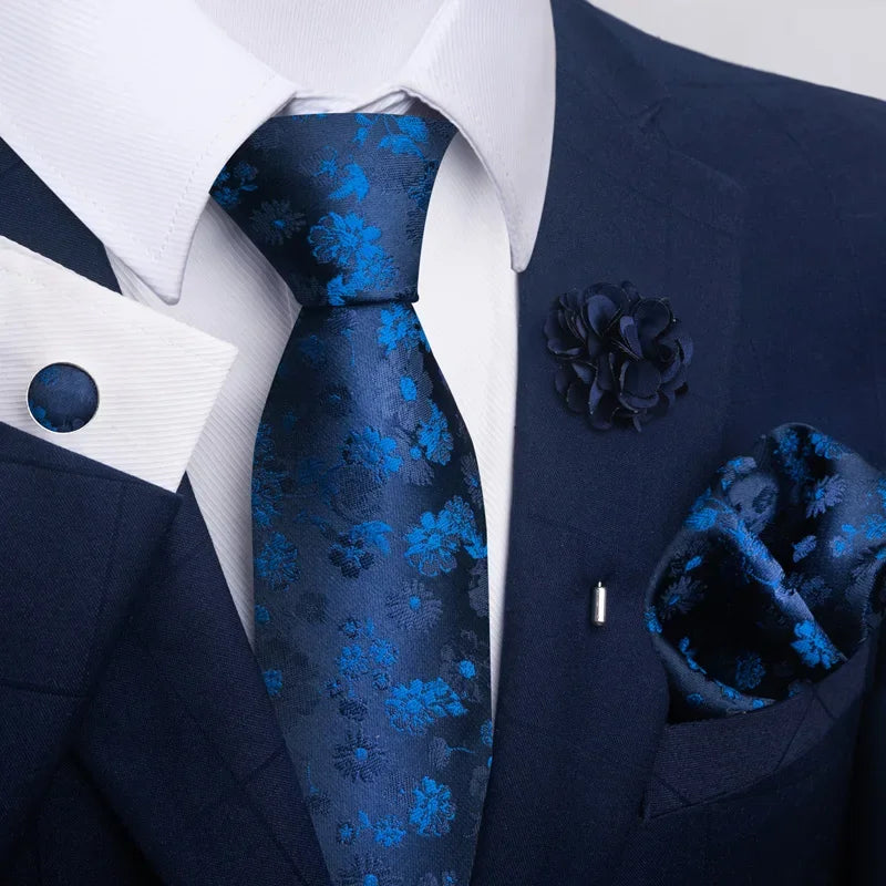 Luxury Green Floral Men’s Necktie Set .Tie, Pocket Square & Cufflinks