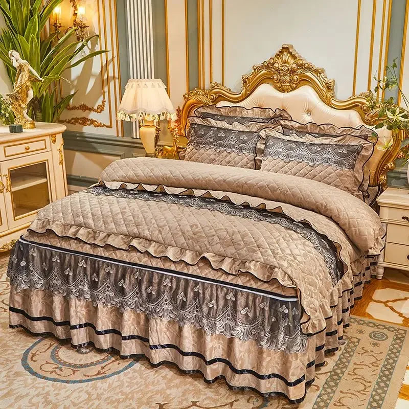 Luxury Emerald Green Quilted Bedspread Set