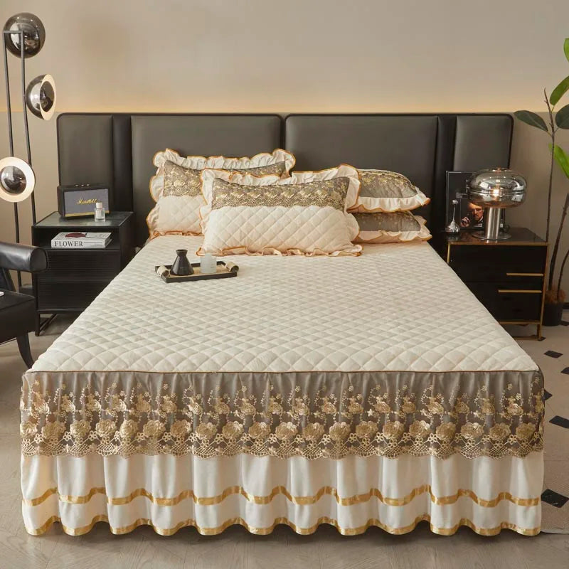 Luxury European Lace Velvet Bedspread Set