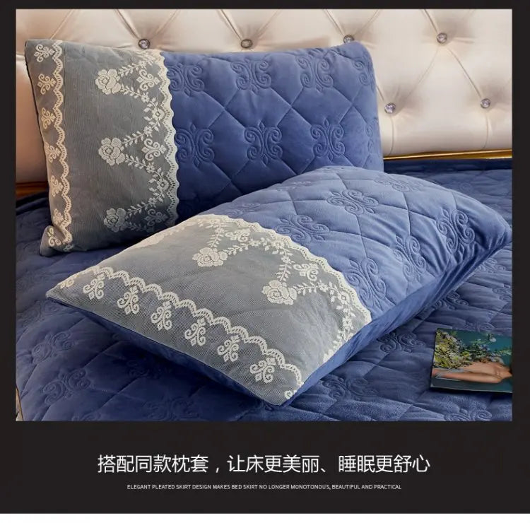 Elegant 3-Piece Lace Fitted Bedspread Set