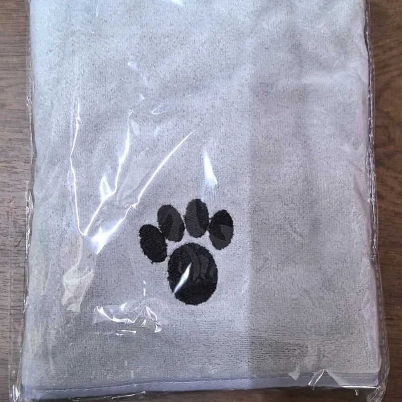 Ultra Absorbent Microfiber Pet Drying Towel for Dogs and Cats