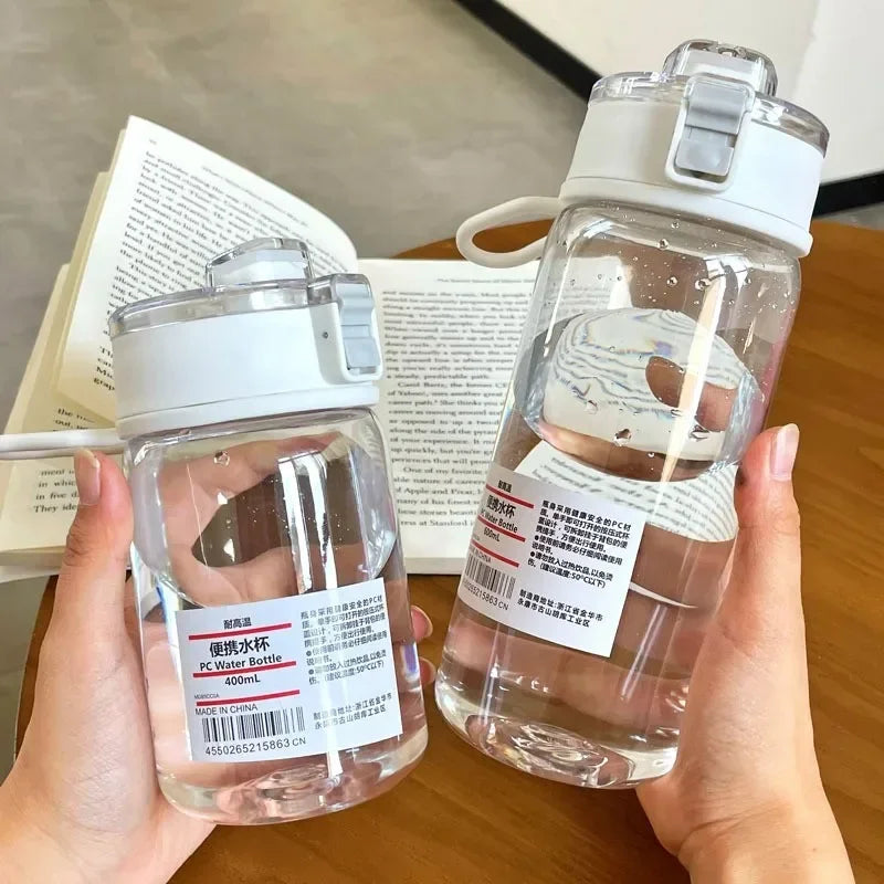 Portable Infuser Water Bottle . Leakproof Fruit Infusion Bottle for Everyday Hydration