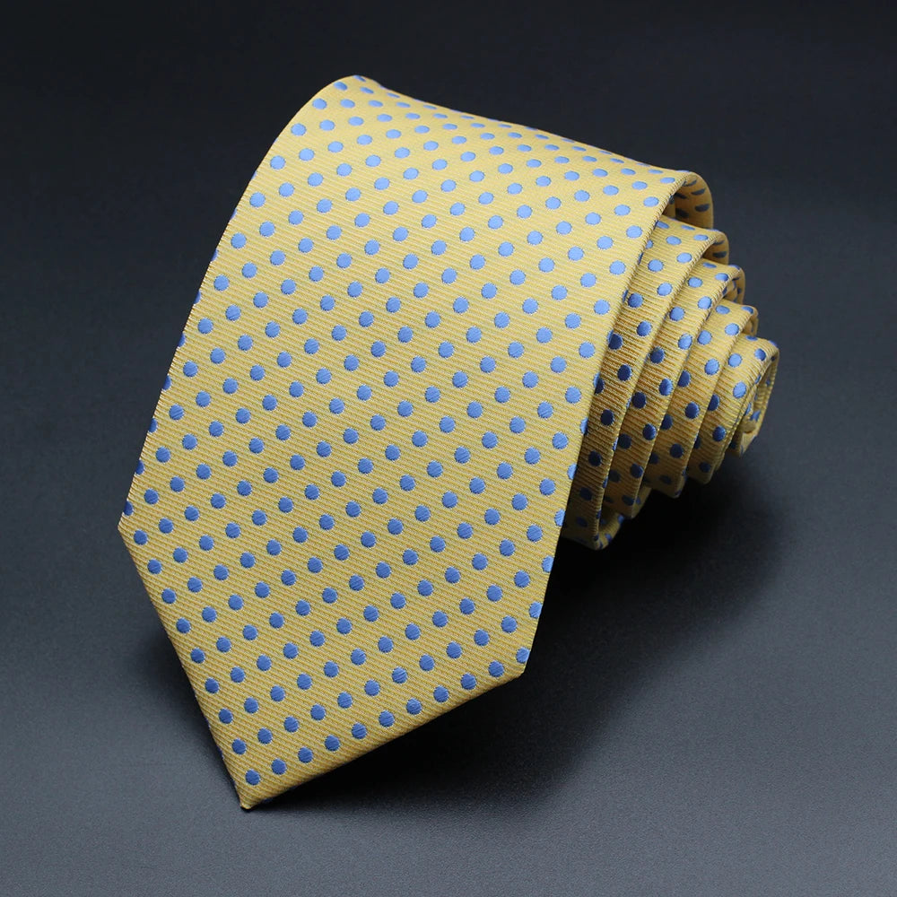 Men’s Classic 7cm Polka Dot Necktie. Luxury Business, Wedding & Formal Dress Tie