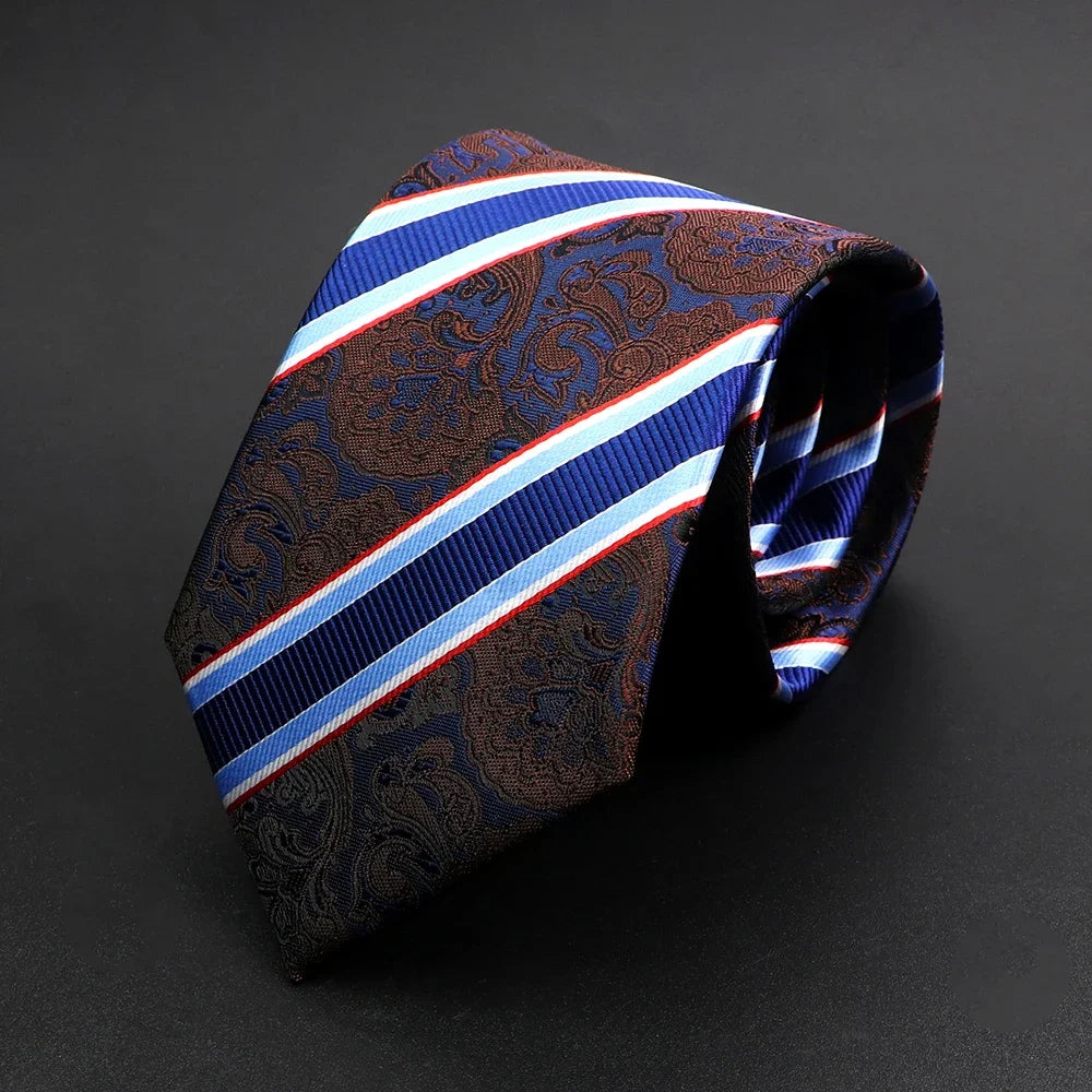 Luxury Paisley Men’s Business Necktie . Wedding & Formal Tie