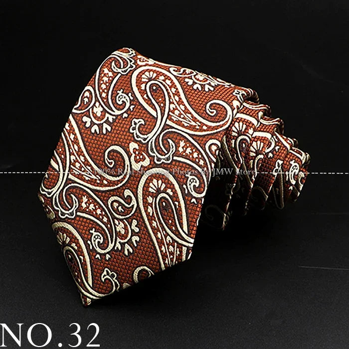 Luxury Paisley Men’s Business Necktie . Wedding & Formal Tie