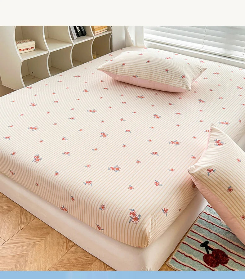 Machine Washable Fitted Mattress Protector. Non-Slip Deep Pocket Mattress Cover