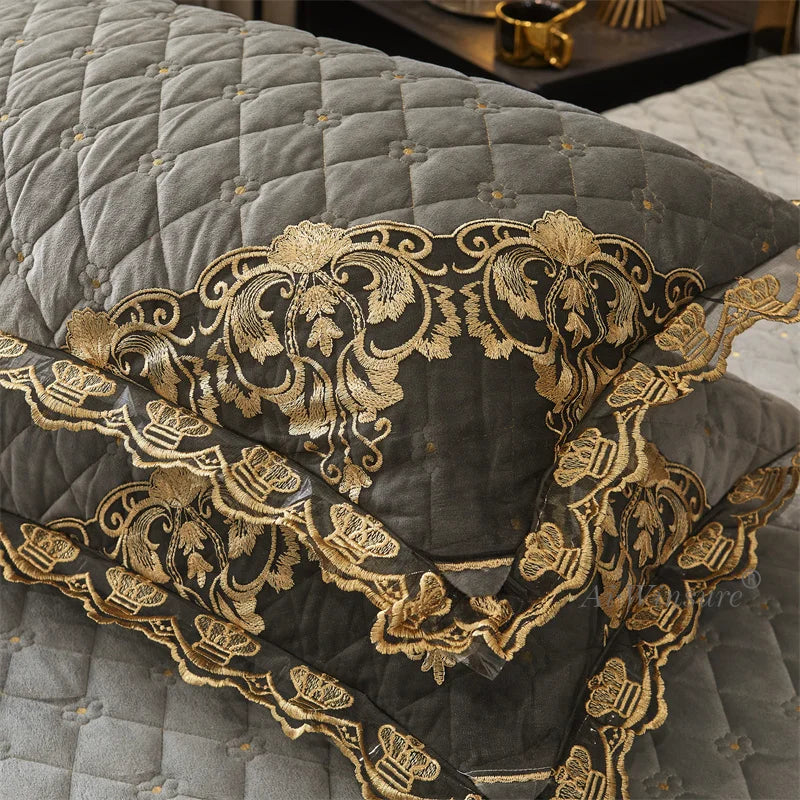 AIWINSURE-European Lace Velvet Bedspread Set, King Size, Queen Thickened Bed Cover, Soft Bed Skirt, Luxury, with 2 Pillowcases