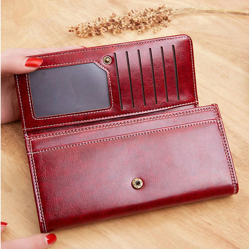 Elegant Women’s Leather Wallet and Card Holder