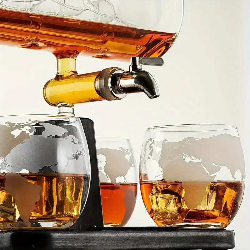 1pcs, 1300ml/44oz decanter+4pcs, 300ml/10oz glass cups, smooth sailing decanter set, suitable for home bars