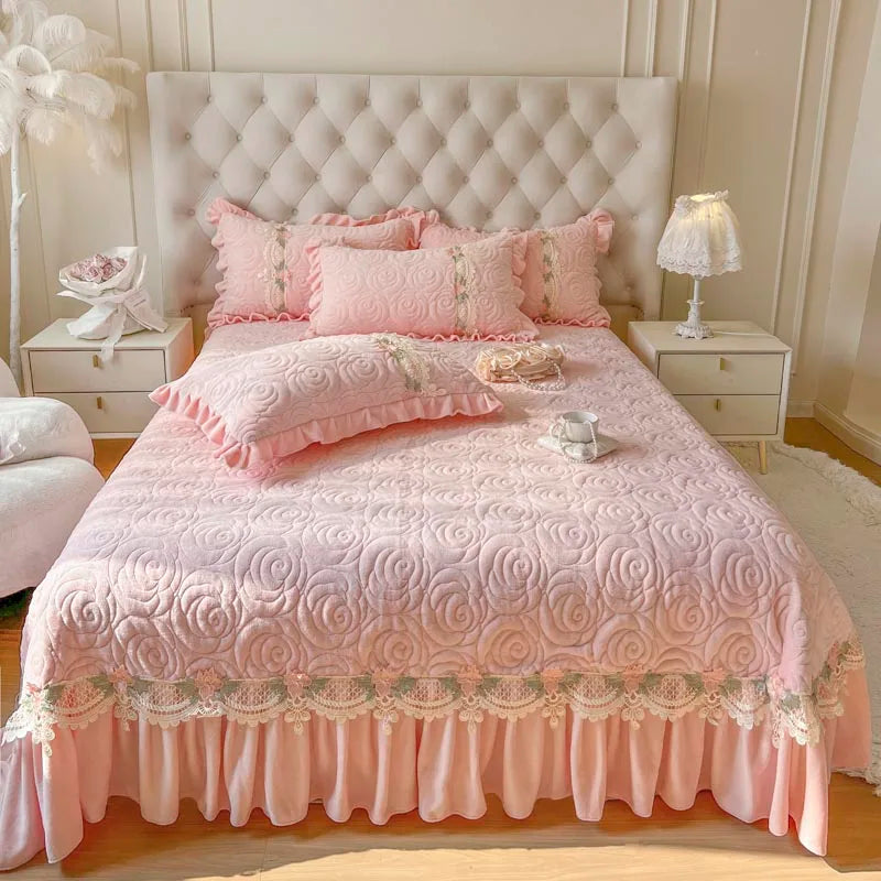 Luxury Velvet Fleece Ruffled Bedspread Set