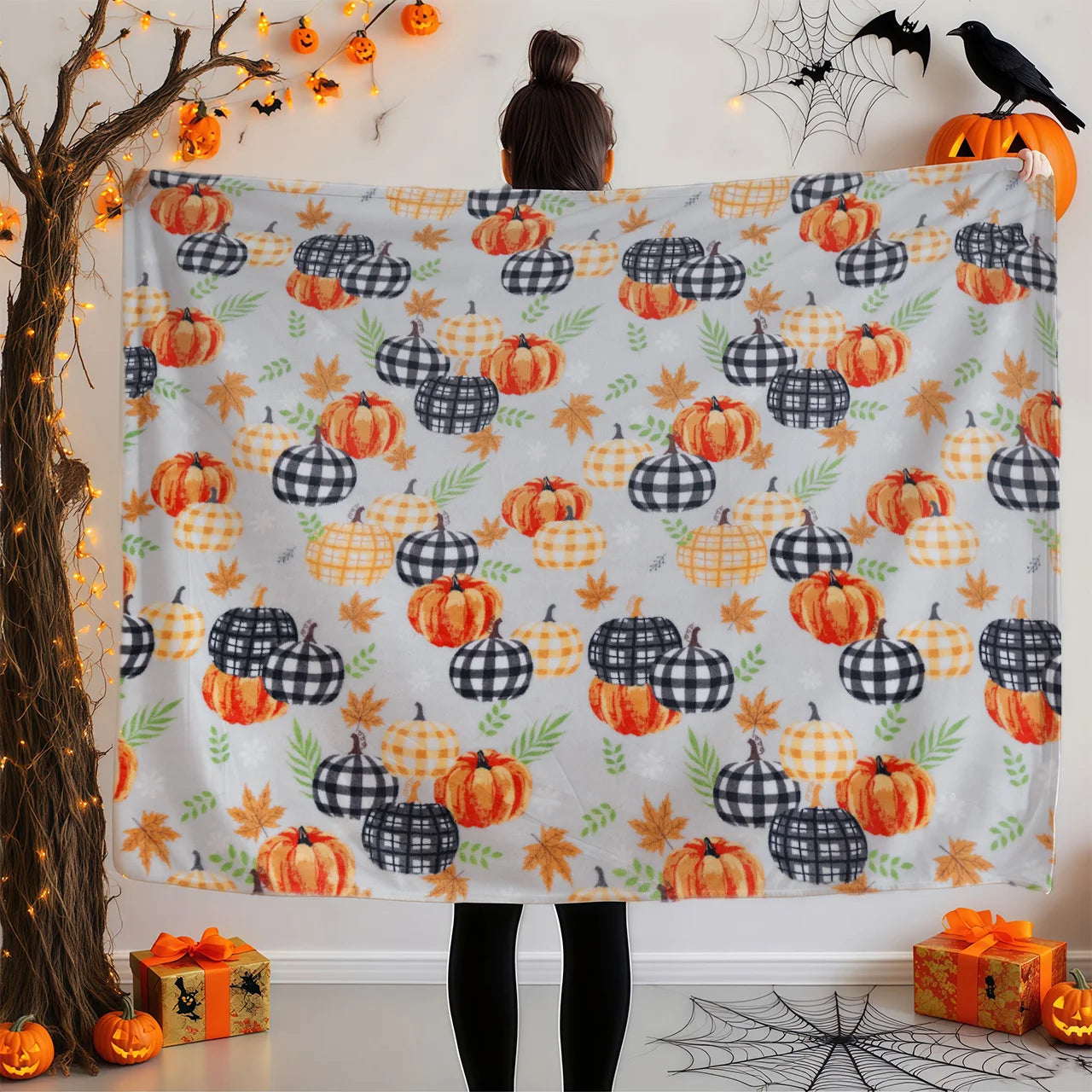Cozy Checkered Plush Throw Blanket . Soft Warm Flannel Blanket for Couch, Bed & Home Decor