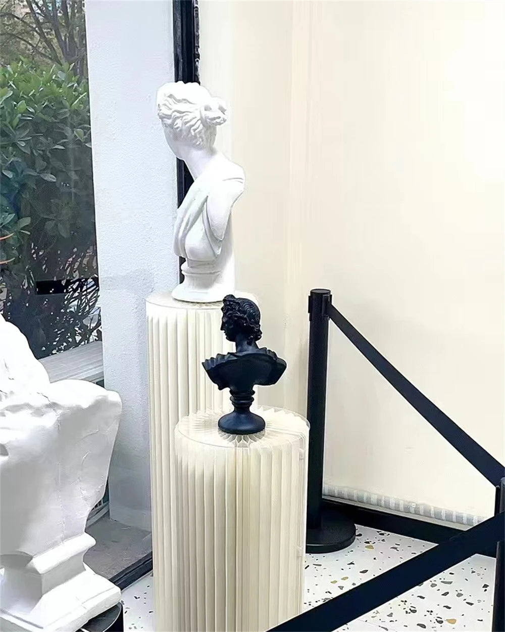 Paper Folding Cylinder Display Rack – Elegant Dessert, Cupcake & Party Favor Display Stand for Weddings, Birthdays & Special Events