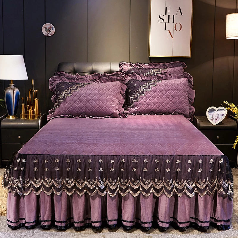 Luxury Dark Blue Quilted Lace Bedspread Set