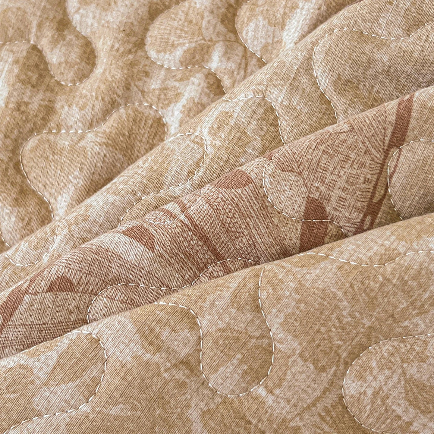 Elegant Floral Quilted Bedspread Set with Ruffle Trim